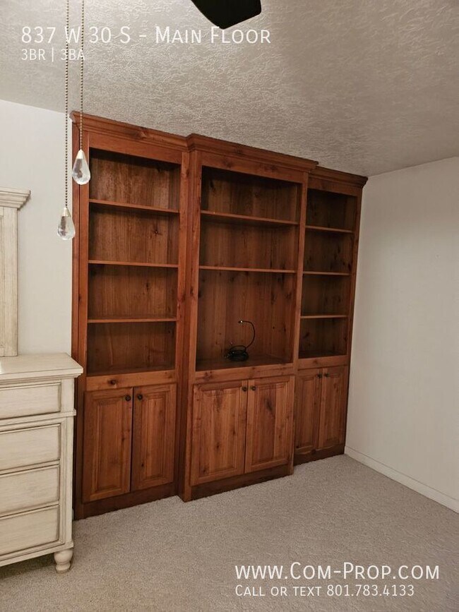 Building Photo - 837 W 30 S St