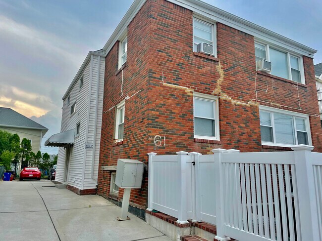 Building Photo - 61 Neptune Blvd