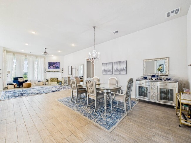 Building Photo - 9623 Wright Dr