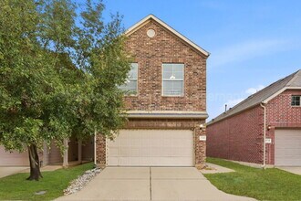 Building Photo - 17142 Amarose Dr