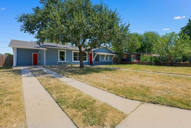 Building Photo - 5415 Havencrest Dr