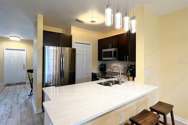 Building Photo - 14741 Amberjack Terrace
