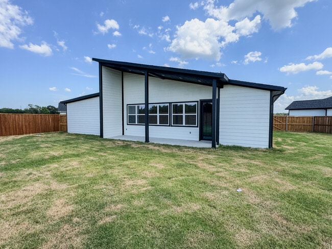 Building Photo - 180 Zion Rd