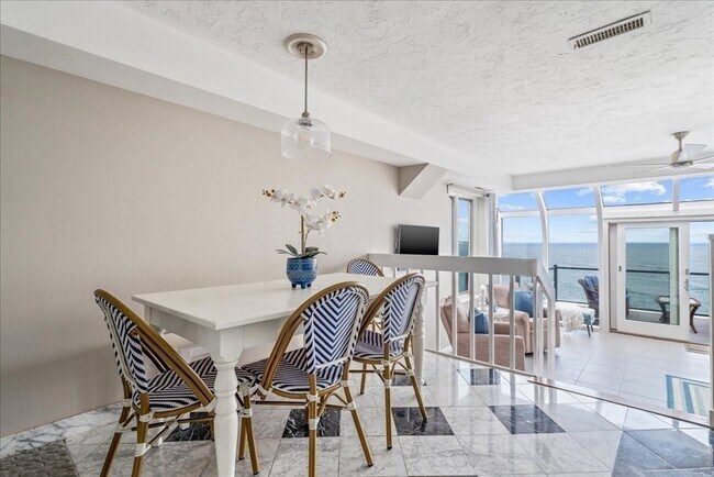Building Photo - 46 Oceanside Dr