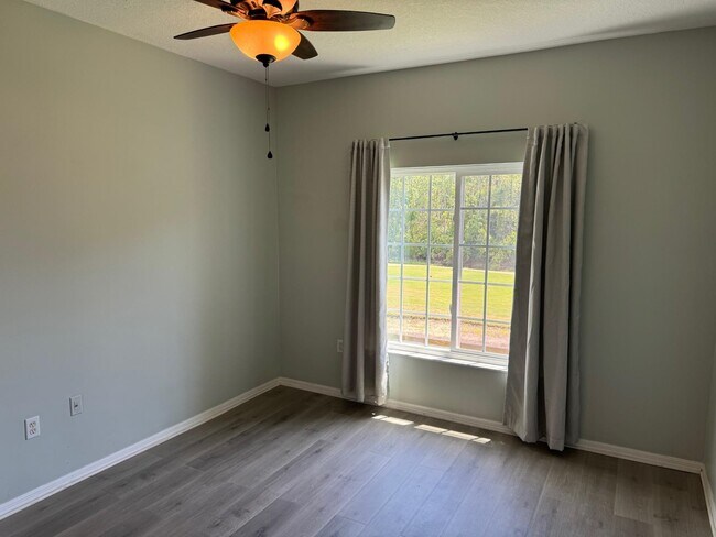 Building Photo - 510 Florida Club Blvd