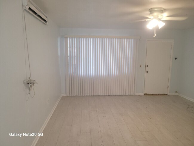 Building Photo - Martha Drive Triplex (3)