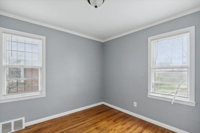 Building Photo - 19007 Kentfield St