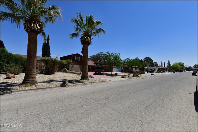 Building Photo - 3606 Colville Dr