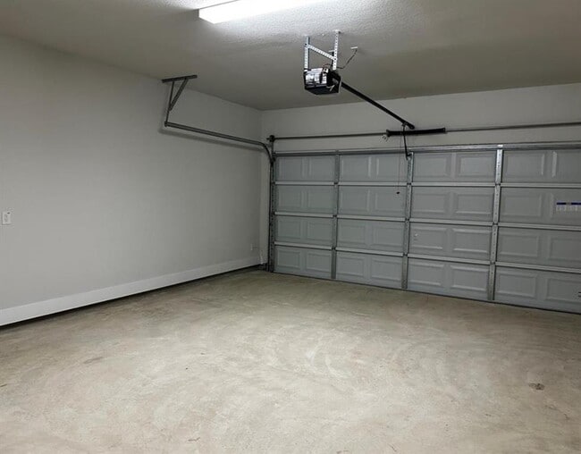 Building Photo - 1709 Tun Tavern Trl