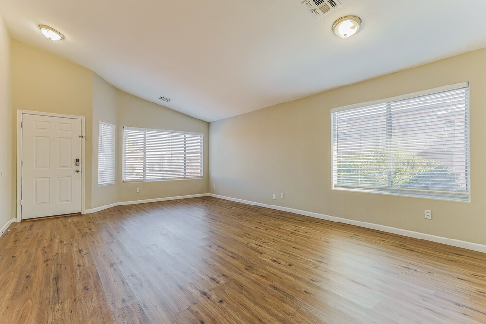 Building Photo - 3951 E Kroll Ct