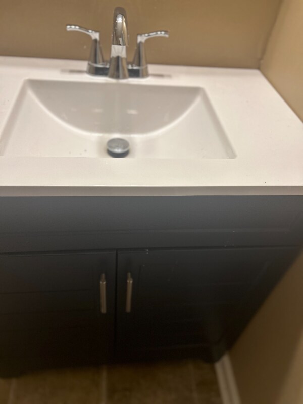 Building Photo - 6125 Bushmills St