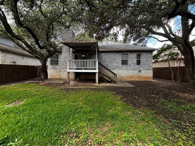 Building Photo - 13410 Alcanfor