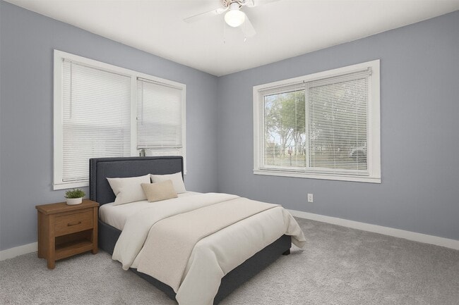 Building Photo - 3314 1st Ave S