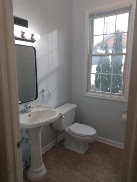 Bathroom - 122 E Main St