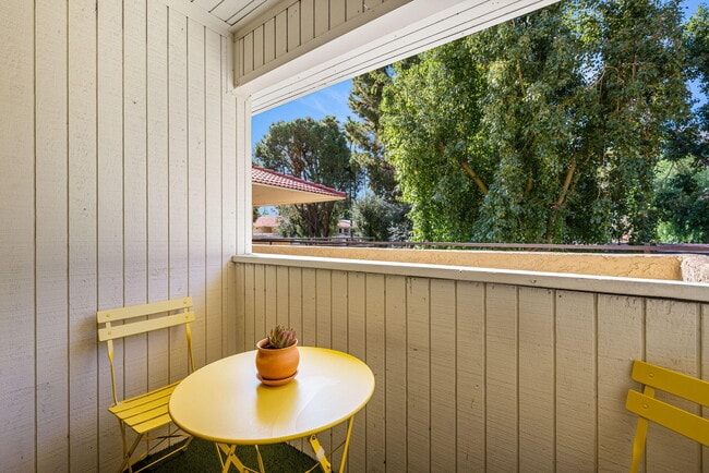 Building Photo - 2812 N Auburn Ct