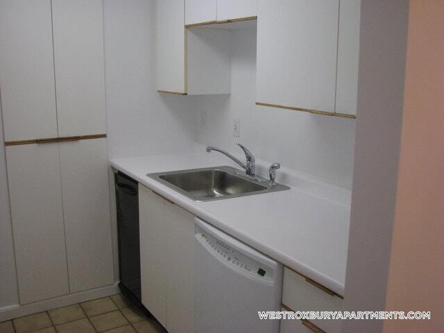 Building Photo - 617 VFW Parkway