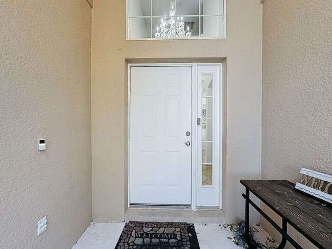 Building Photo - STUNNING Emerald Island Resort 5 bedroom 4.5 bath Luxury Home FULLY FURNISHED! 3 miles from Disney!