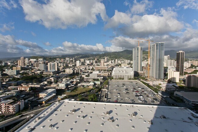 Building Photo - 1388 Kapiolani Blvd