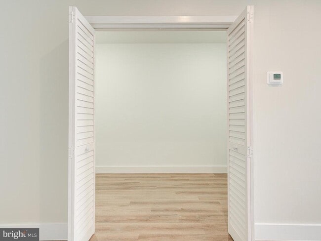 Building Photo - 632 Moyer St