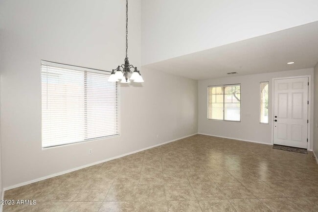 Building Photo - 7062 W Andrew Ln