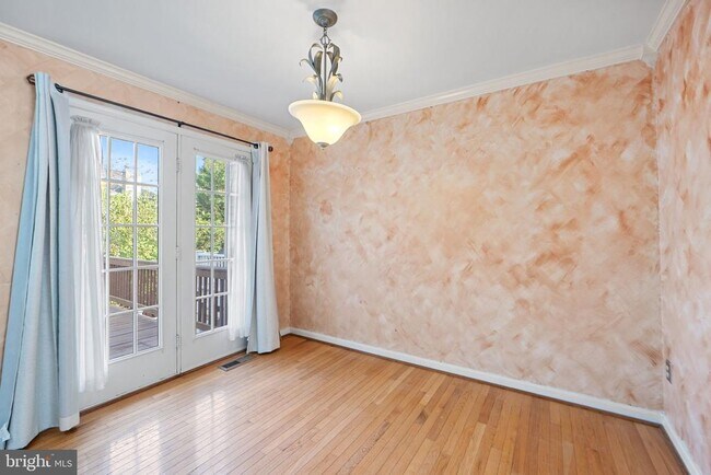 Building Photo - 14111 Autumn Cir