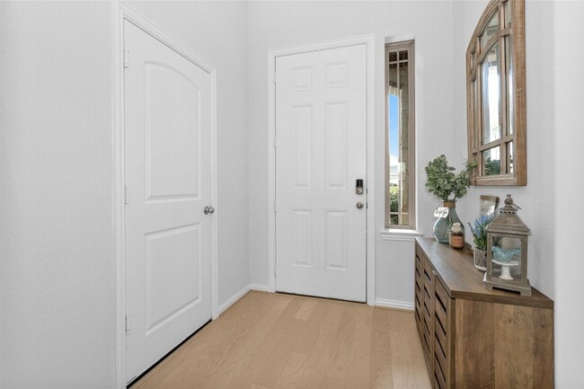 Building Photo - 2714 Sellers Island Dr