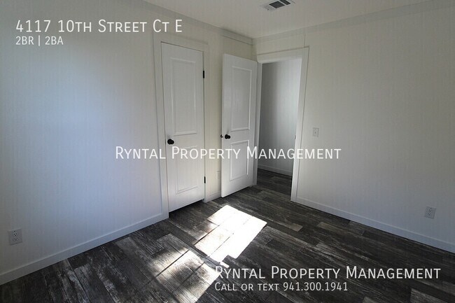 Building Photo - 4117 10th St Ct E