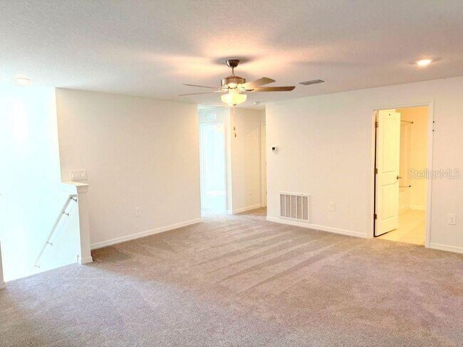 Building Photo - 10315 Honey Hammock Wy