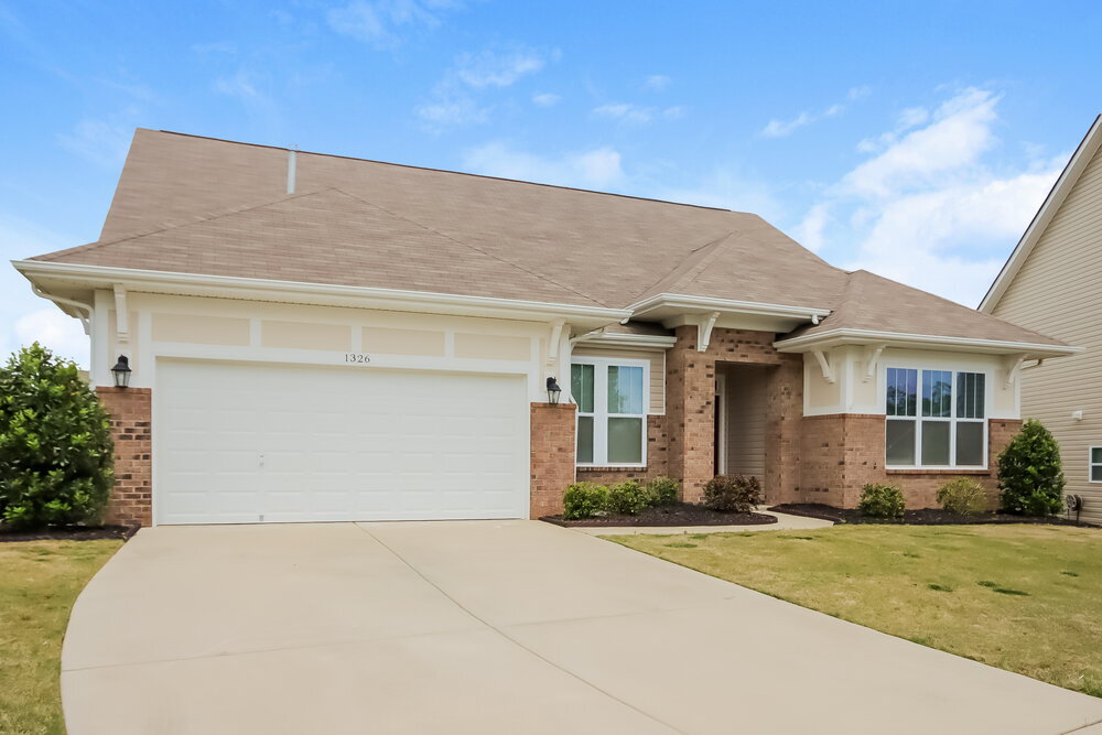 Building Photo - 1326 Aurora Ct