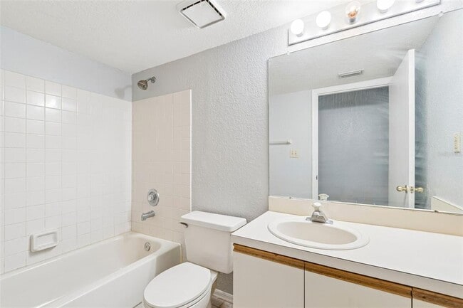 Building Photo - 6437 93rd Terrace N