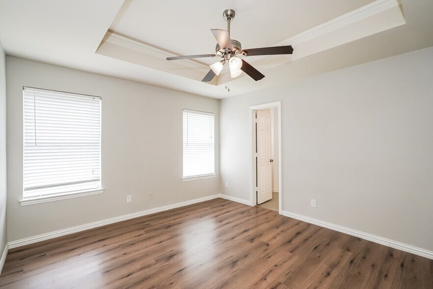Building Photo - 211 Dove Meadows Ln