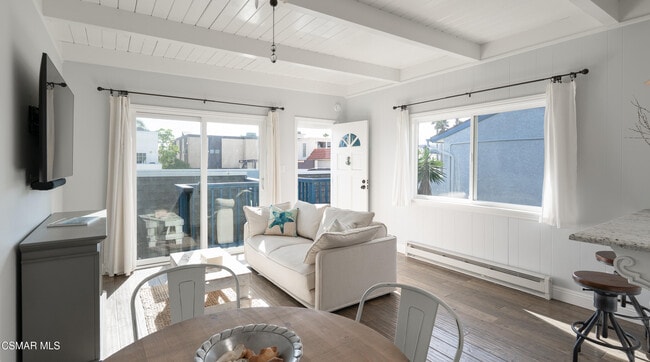 Building Photo - 5510 Driftwood St