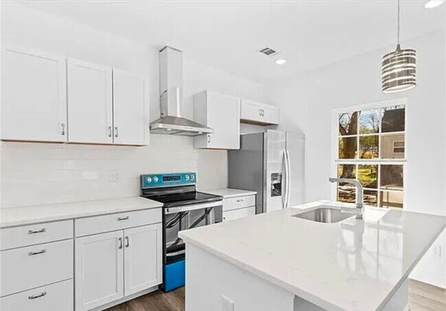 Building Photo - 1410 Cleo Way