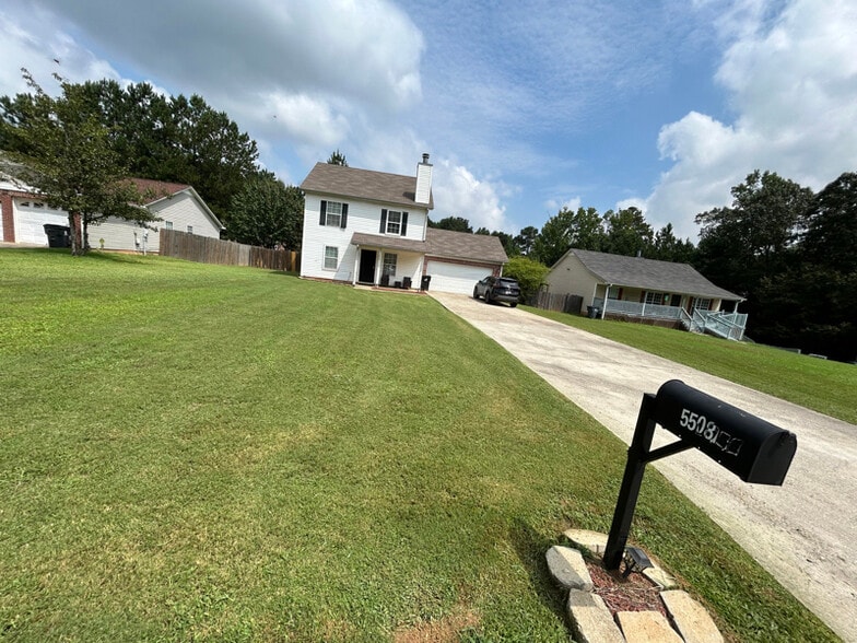 Building Photo - 5508 Denny Dr