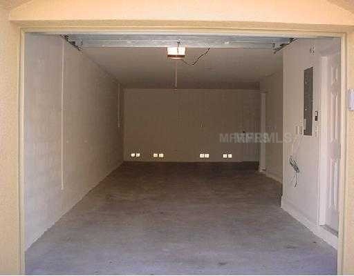 2 car tandem garage - 4822 Tuscan Loon Drive