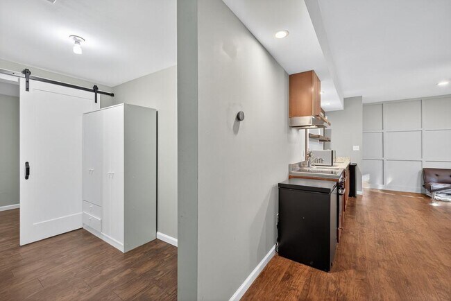 Building Photo - 1766 Stoney Chase Dr