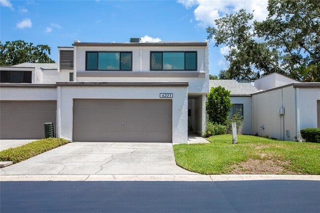 Building Photo - 4203 Fairway Run