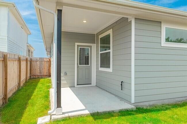 Building Photo - 6506 Marsh Ln