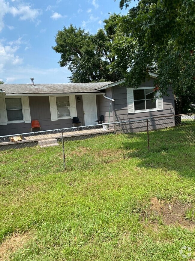 Building Photo - Contact Tonya Choate 501-388-8794