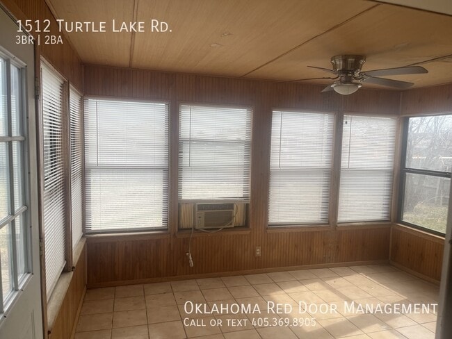 Building Photo - 1512 Turtle Lake Rd