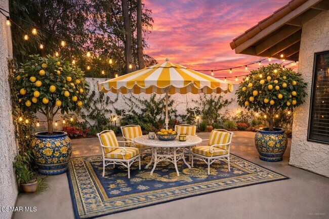 Building Photo - 4048 Stoneriver Ct