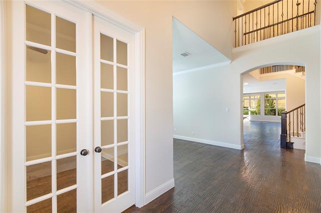 Building Photo - 904 Snyder Dr