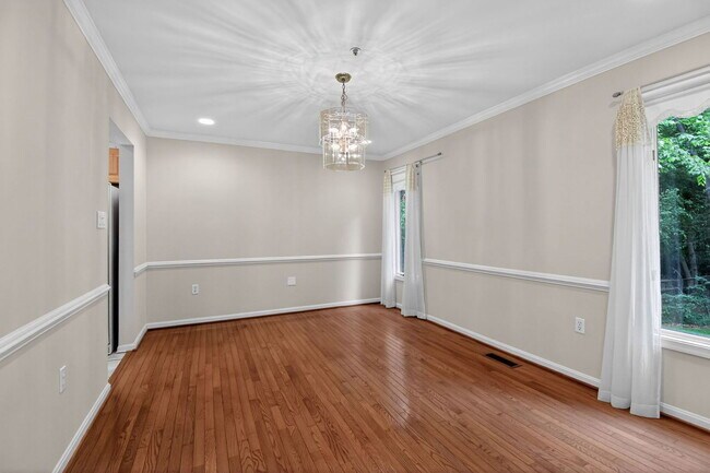 Building Photo - 8928 Cottongrass St