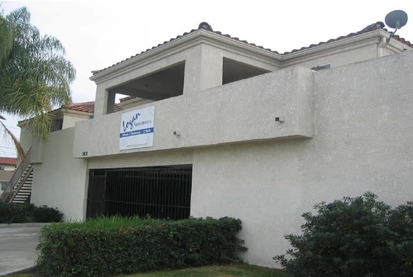 Building Photo - Valencia Terrace Apartments