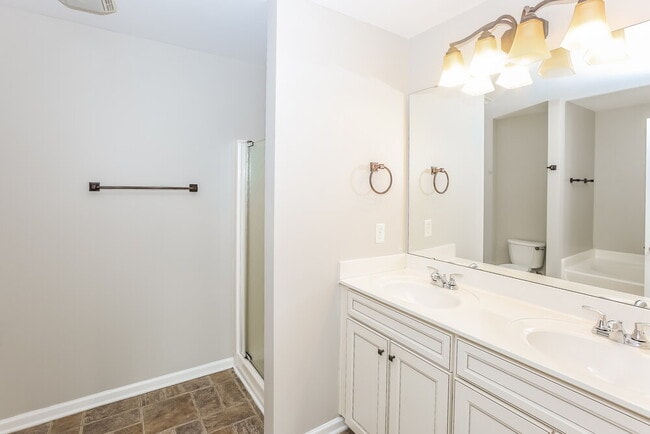 Building Photo - 13510 Anne Browers Rd