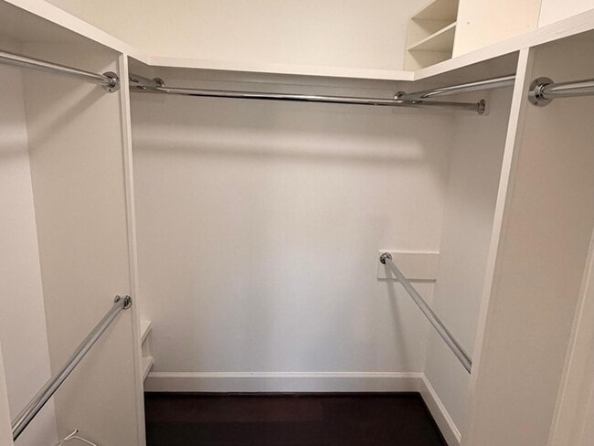 Building Photo - 3815 Redwood Falls Dr