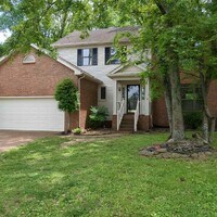 Building Photo - 1117 Elkader Ct S