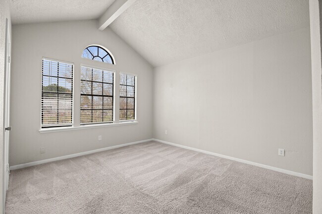 Building Photo - 9707 Pine Pass Dr