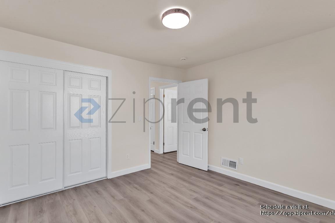 Building Photo - 830 Sargent St