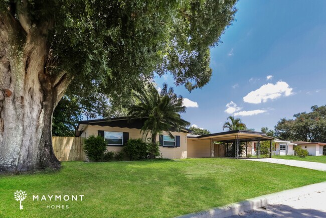 Building Photo - Inviting 3 Bedroom Ranch in Lakeland, FL